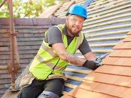 Best Roof Maintenance and Cleaning  in Highland City, FL